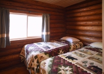 12_Bedroom2