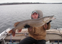 Voyageur Park Lodge - Fishing