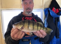 Voyageur Park Lodge - Ice Fishing