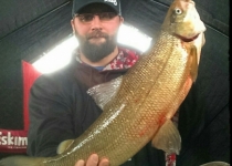 Voyageur Park Lodge - Ice Fishing