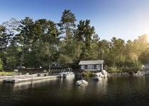 Voyageur Park Lodge