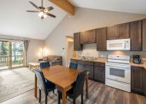 Voyageur Park Lodge - Lodge Suite