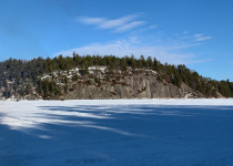 Voyageur Park Lodge - Snowmobiling