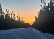 Voyageur Park Lodge - Snowmobiling
